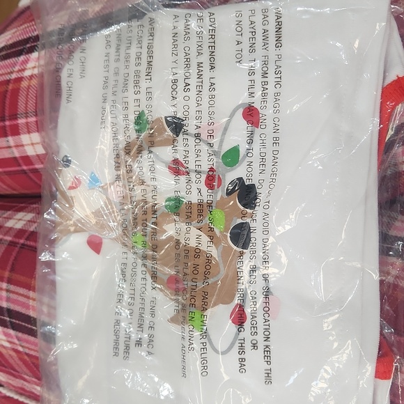 NWT Rudolph Rednose Reindeer Official Licensed Product Very Merry Clarince PJs - Picture 4 of 6